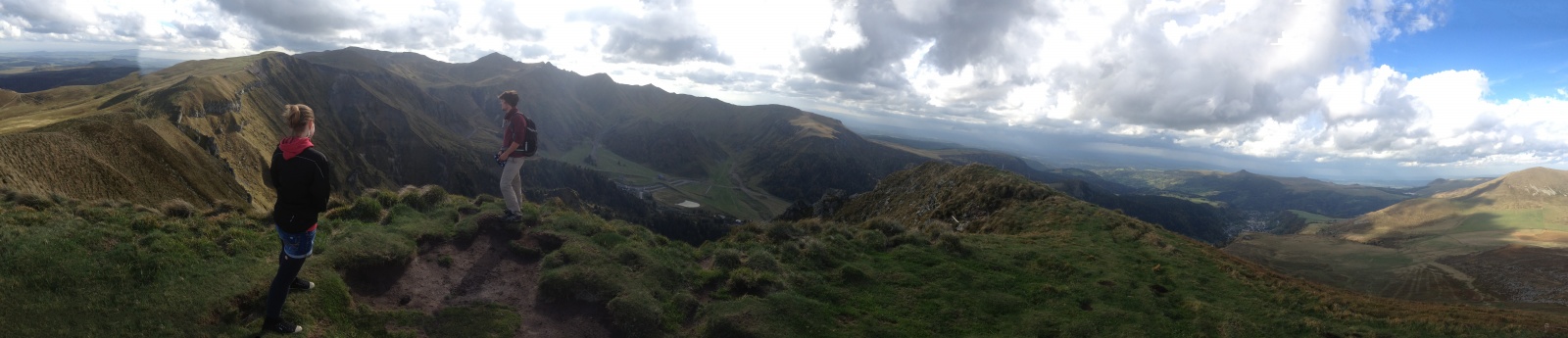 Auvergne panorama 2